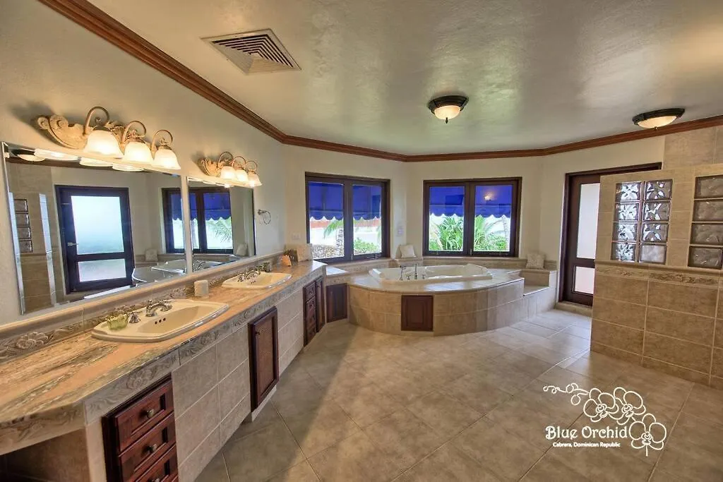 Luxury Private Oceanfront Villa Blue Orchid Cabrera